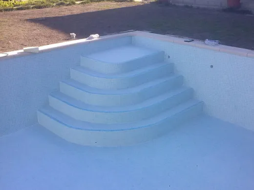 Proiecte realizate pentru parteneri - Piscine private în București, realizată de Piscine Design (fotografia 5)