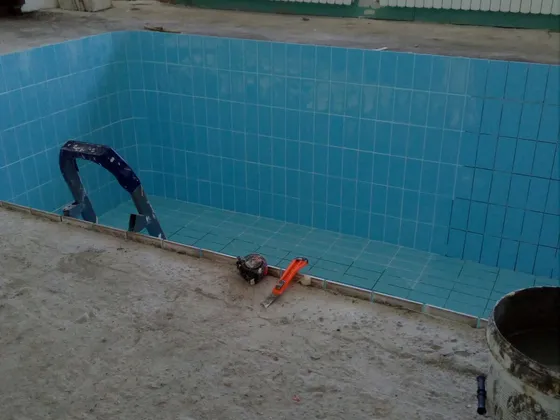 Proiecte publice realizate pentru parteneri - Piscine publice în București, realizată de Piscine Design (fotografia 1)