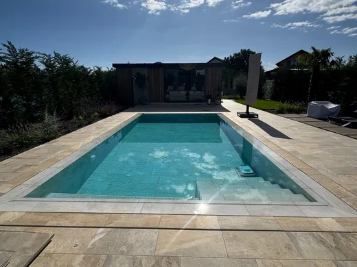 Proiect Satu Mare - Piscine private în București, realizată de Piscine Design (fotografia 9)